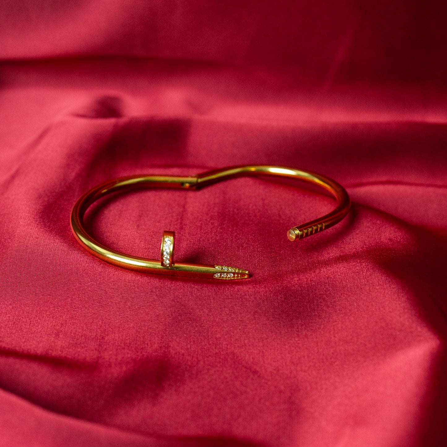 Classic Nail & Screw Bangle with Moissanite Stones - Gold