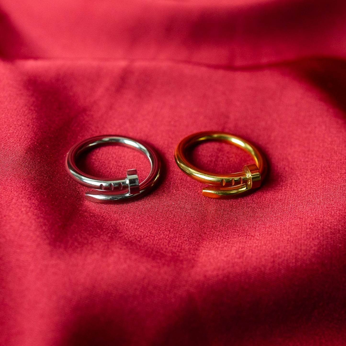Unisex Minimal Nail Ring